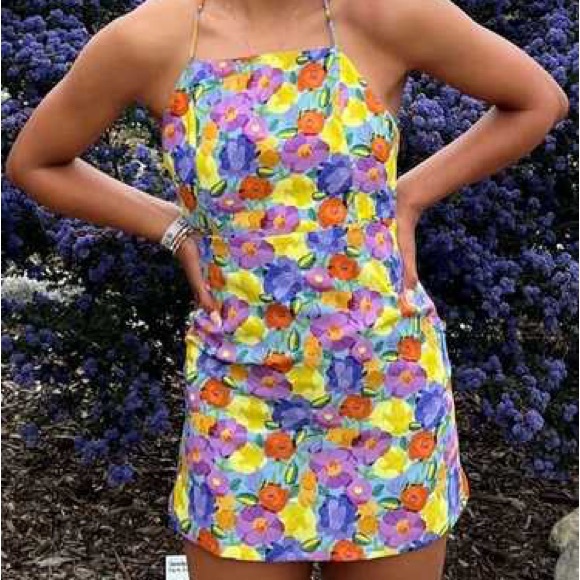 NWT Zara bold floral dress with open back (xxl) - Picture 2 of 9